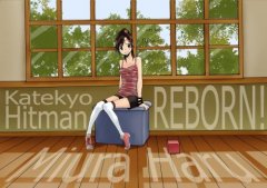女子车被车撞伤后受伤：警察